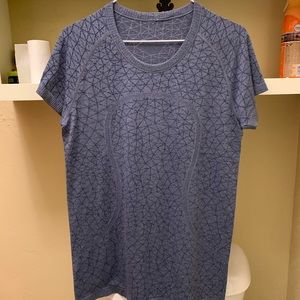 Lululemon Swifty Tee